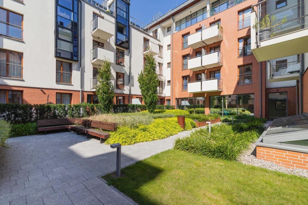 Apartments Harmonica Trynitarska By Noclegi Renters Красков Екстериор снимка